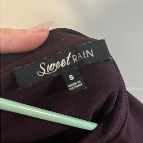 Sweet Rain Red and Purple Embellished Ruched Blouse - Picture 5 of 5